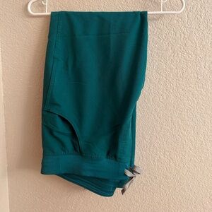 FIGS Hunter Green Pants